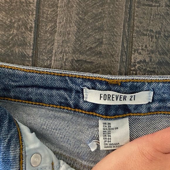 Boyfriend jeans - Picture 4 of 5